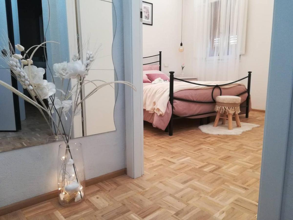 Appartamento Casa Agata max 4 persone in pieno centro storico Cortona Esterno foto
